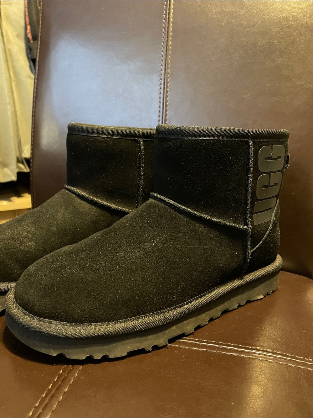 UGG Short Boot in Black Suede